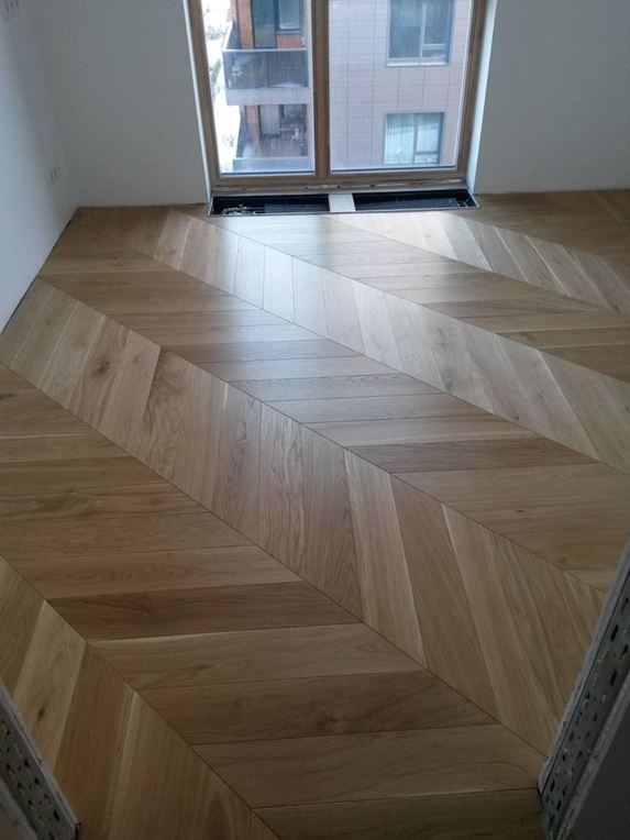 Oak Natural chevron parquet wood floors